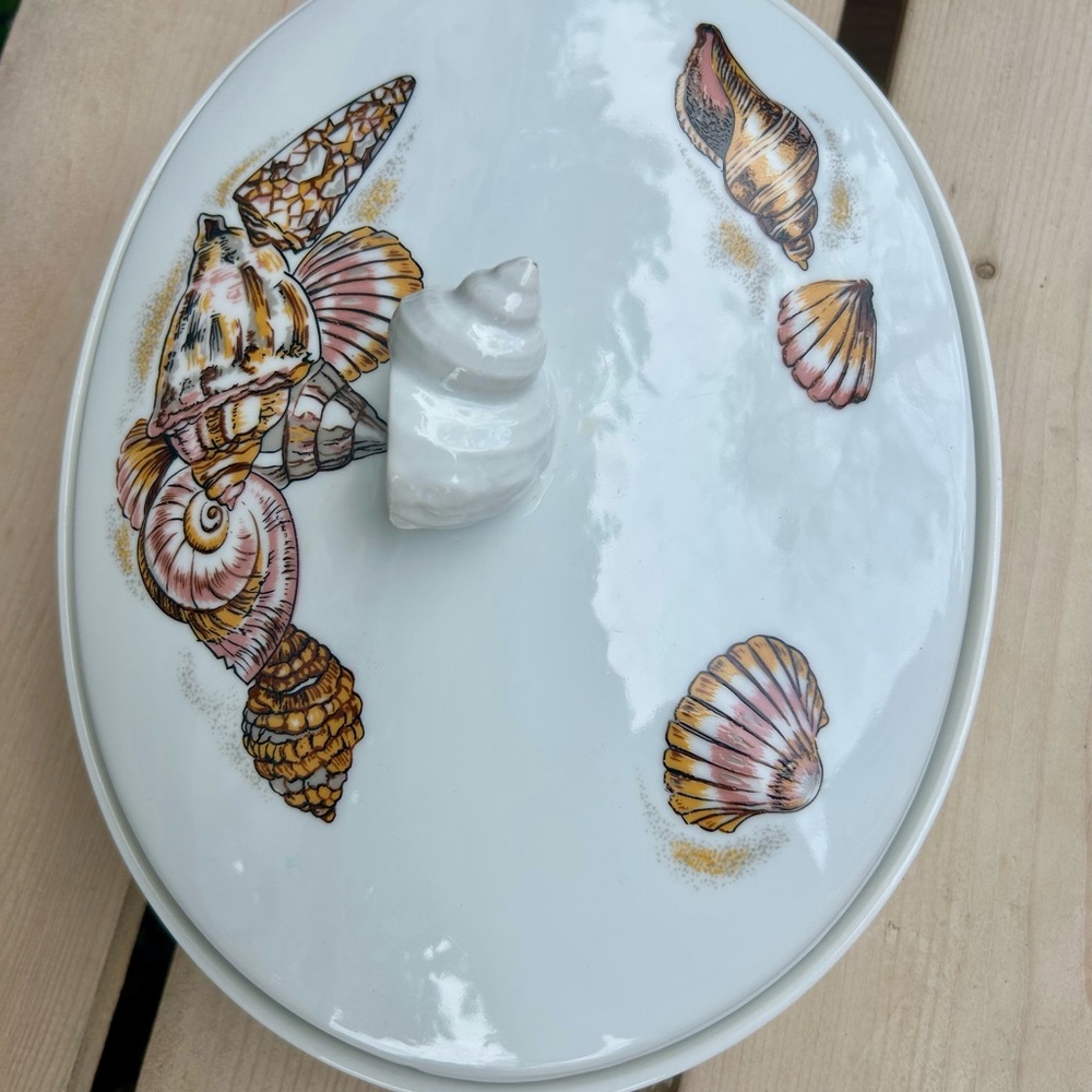 Georges Briard Seascape Covered Dish: Vintage Mid-Century Modern Ovenware - Picture 9 of 12